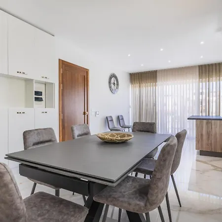 Exclusive 2 Bed Penthouse With Pool - By Hostmt * Mellieha