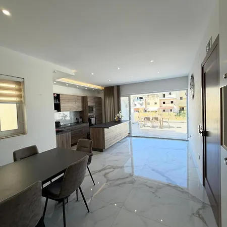 Apartment Exclusive 2 Bed Penthouse With Pool - By Hostmt Mellieha