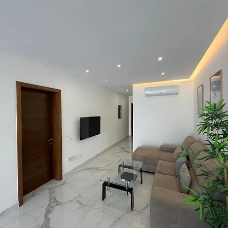 Exclusive 2 Bed Penthouse With Pool - By Hostmt Mellieha