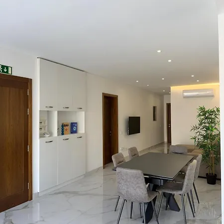 Exclusive 2 Bed Penthouse With Pool - By Hostmt Mellieha